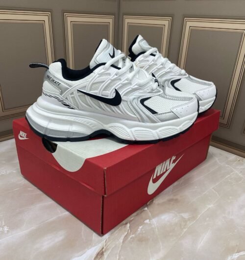 Nike Skate Blanco