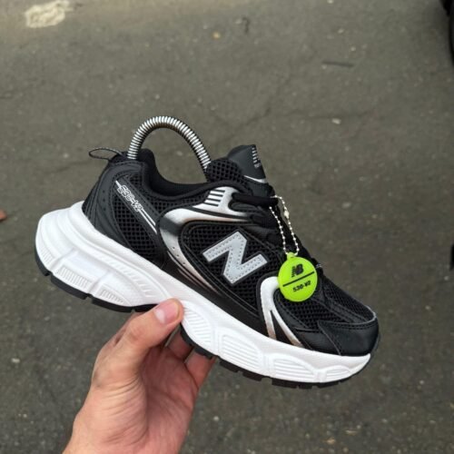 New Balance 530 Negro - Plataforma