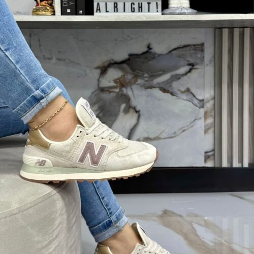 New Balance 574 Beige