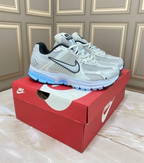 Nike Vomero Plata-Azul