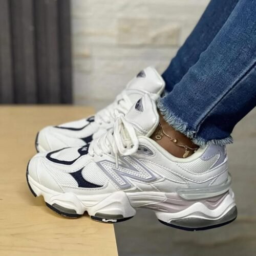 New Balance 9060 Blanco-Rosa