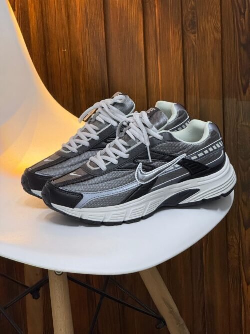 Nike Initiator Negro