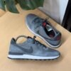 Nike Internacional Gris