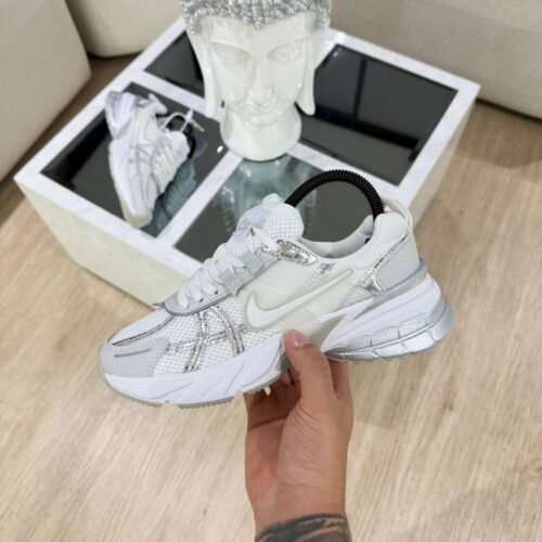 Nike V2k Blanco-Plata