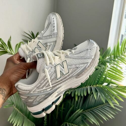New Balance 1906 Plata