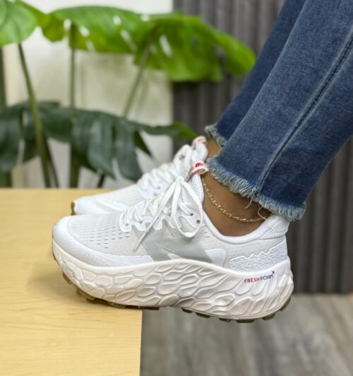 1d6dceb6-8a3f-4eac-b0d1-c6019264a9c6 New Balance Fresh Blanco