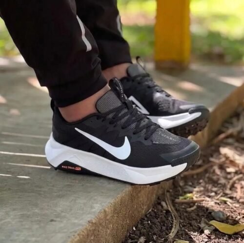 Nike Trail Negro